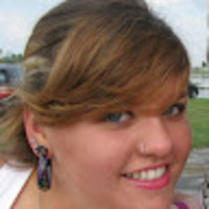 Meet your Posher, Alicia